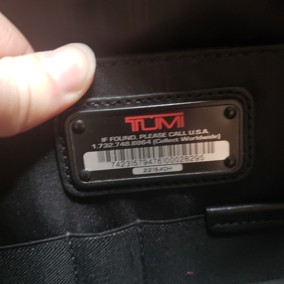 Tumi travel/duffel bag or large briefcase - Picture 5 of 8
